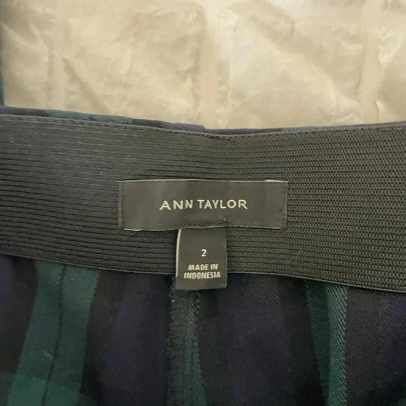Ann Taylor plaid checkered pants - Picture 5 of 9